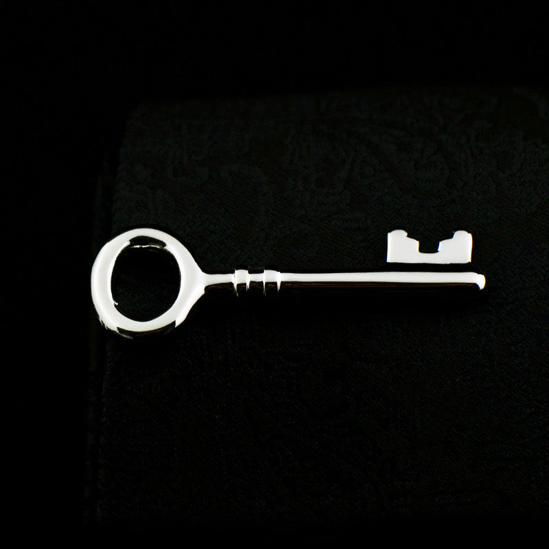 Vintage Key – Tie Pin