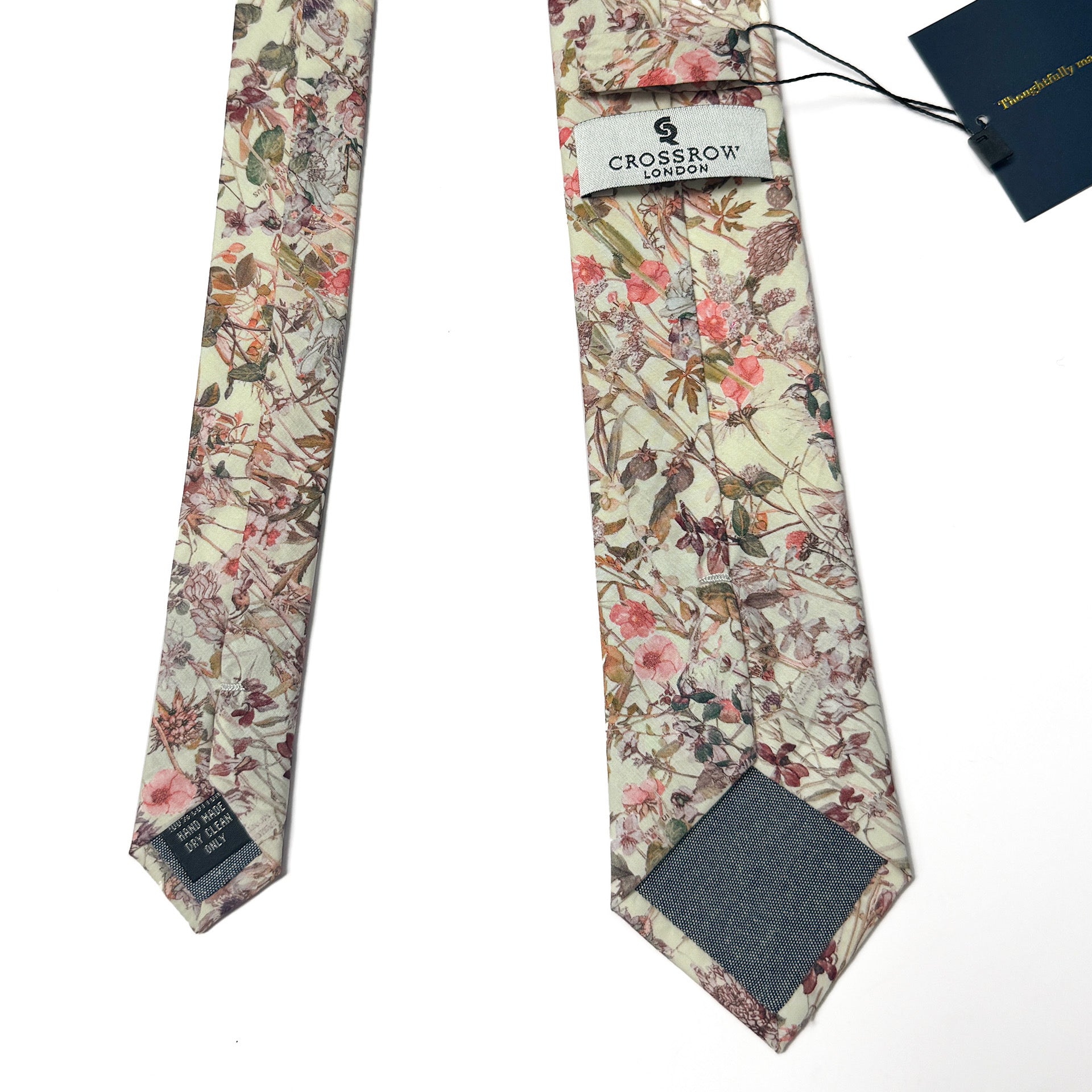 Wild Flowers Pink – Liberty Tana Lawn™ Cotton Tie