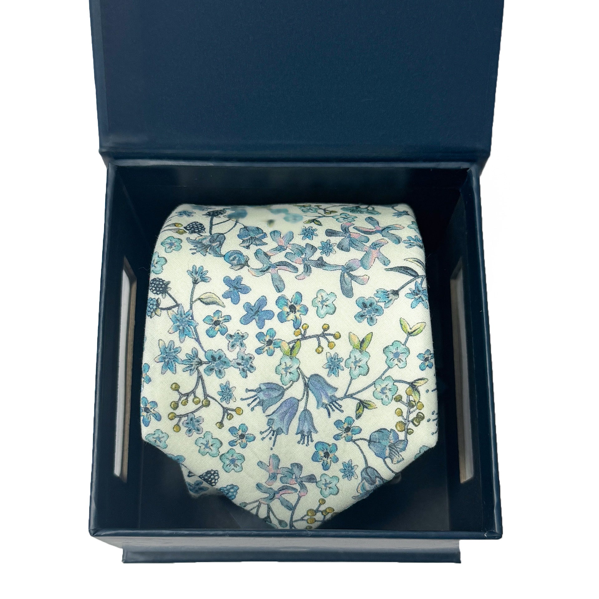 Donna Leigh Pale Blue – Liberty Tana Lawn™ Cotton Tie