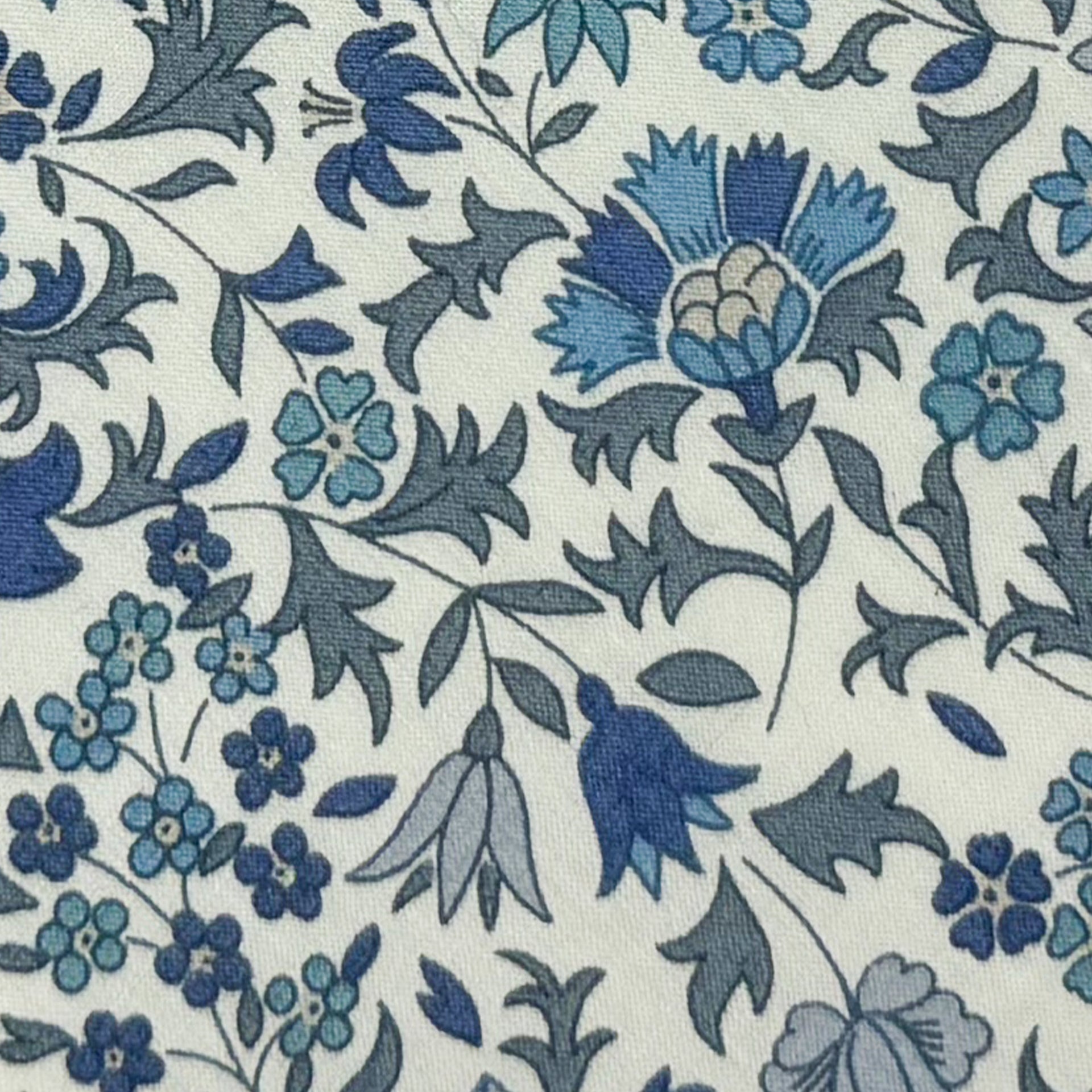 Godinton Blue – Liberty Tana Lawn™ Cotton Tie